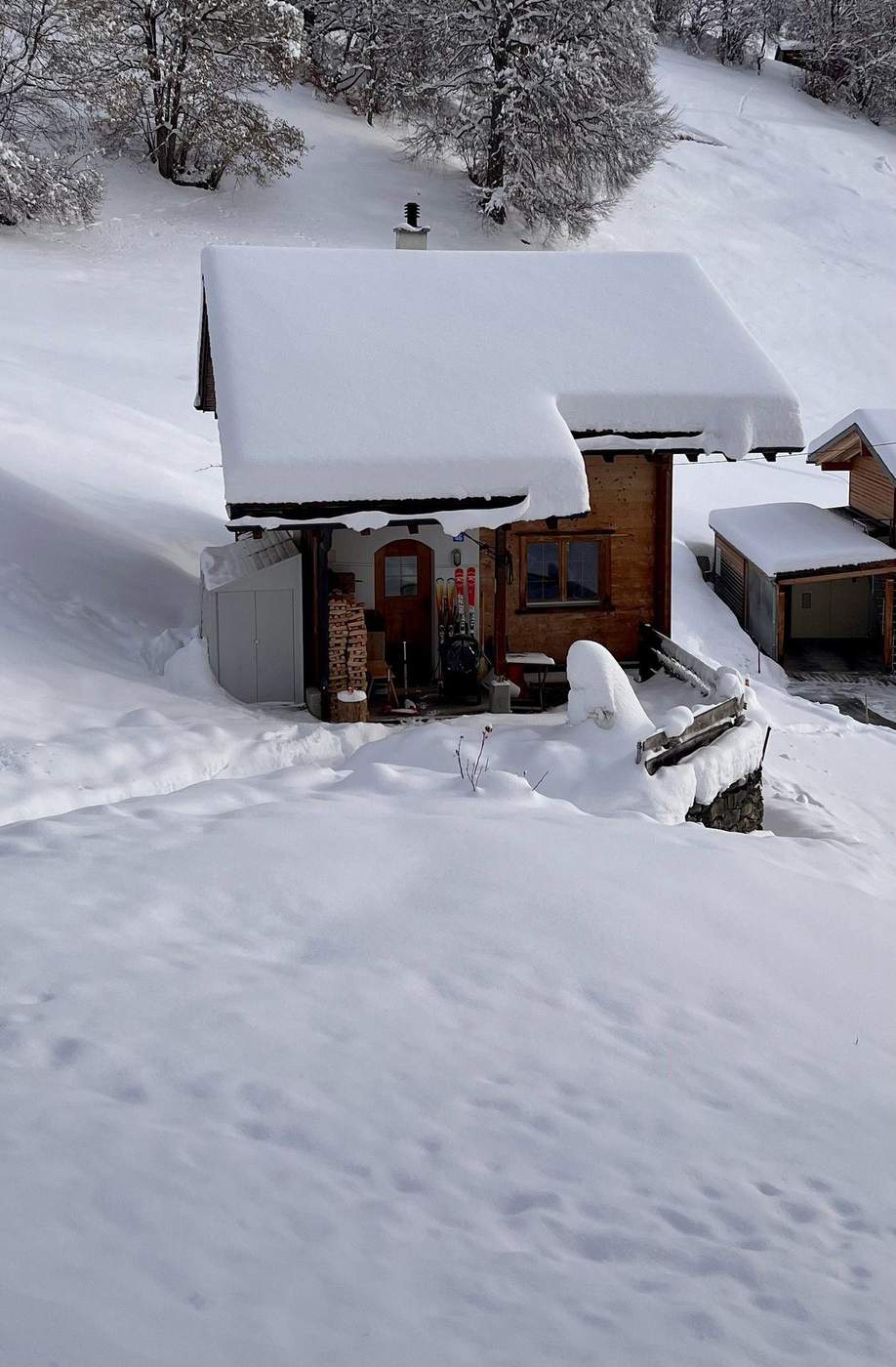 Holiday home Pany – exterior view in winter